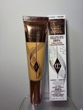 Charlotte Tilbury Beautiful Skin Foundation - in 8 neutral